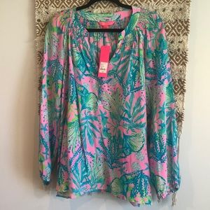 Lilly Pulitzer top tags attached never worn!